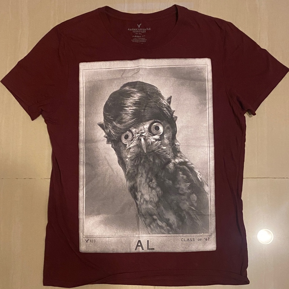 American Eagle Men's Maroon Owl Graphic Tee - AL Class of '67